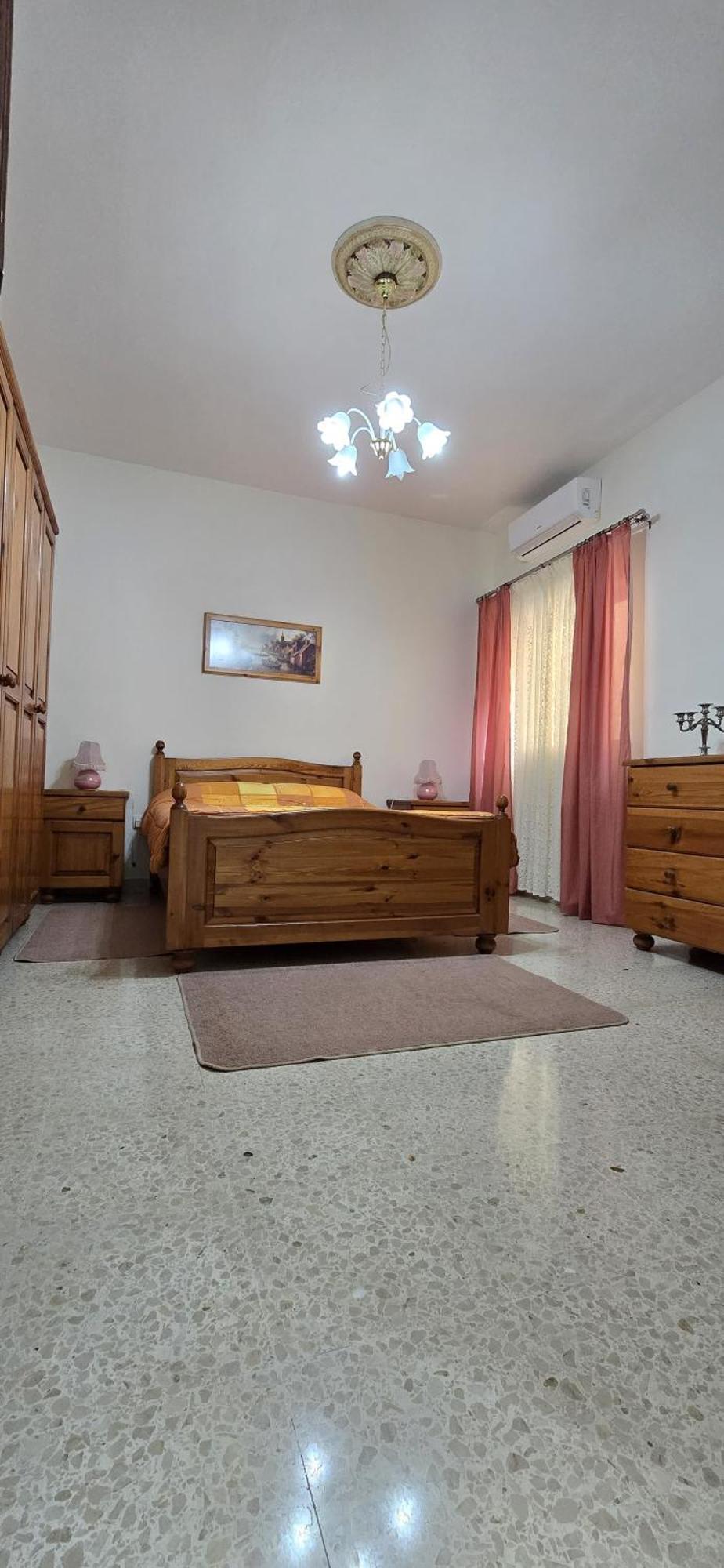 Апартаменты Lourdes House San Gwann Экстерьер фото